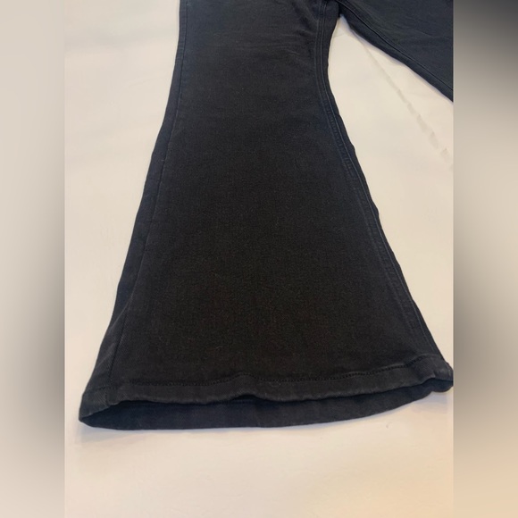 NWT Black Tape boutique jeans, Dex Rey high rise flare jeans, women’s 31 (bin B) - Picture 6 of 16